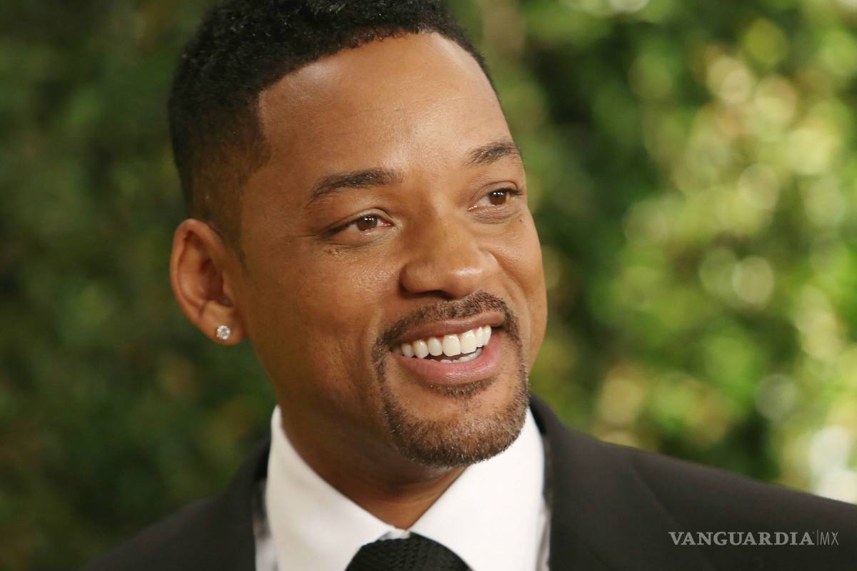 Will Smith revela la primer imagen del set y elenco de Aladdin