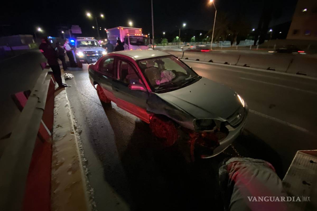 Choca ladrón en auto que acababa de robar