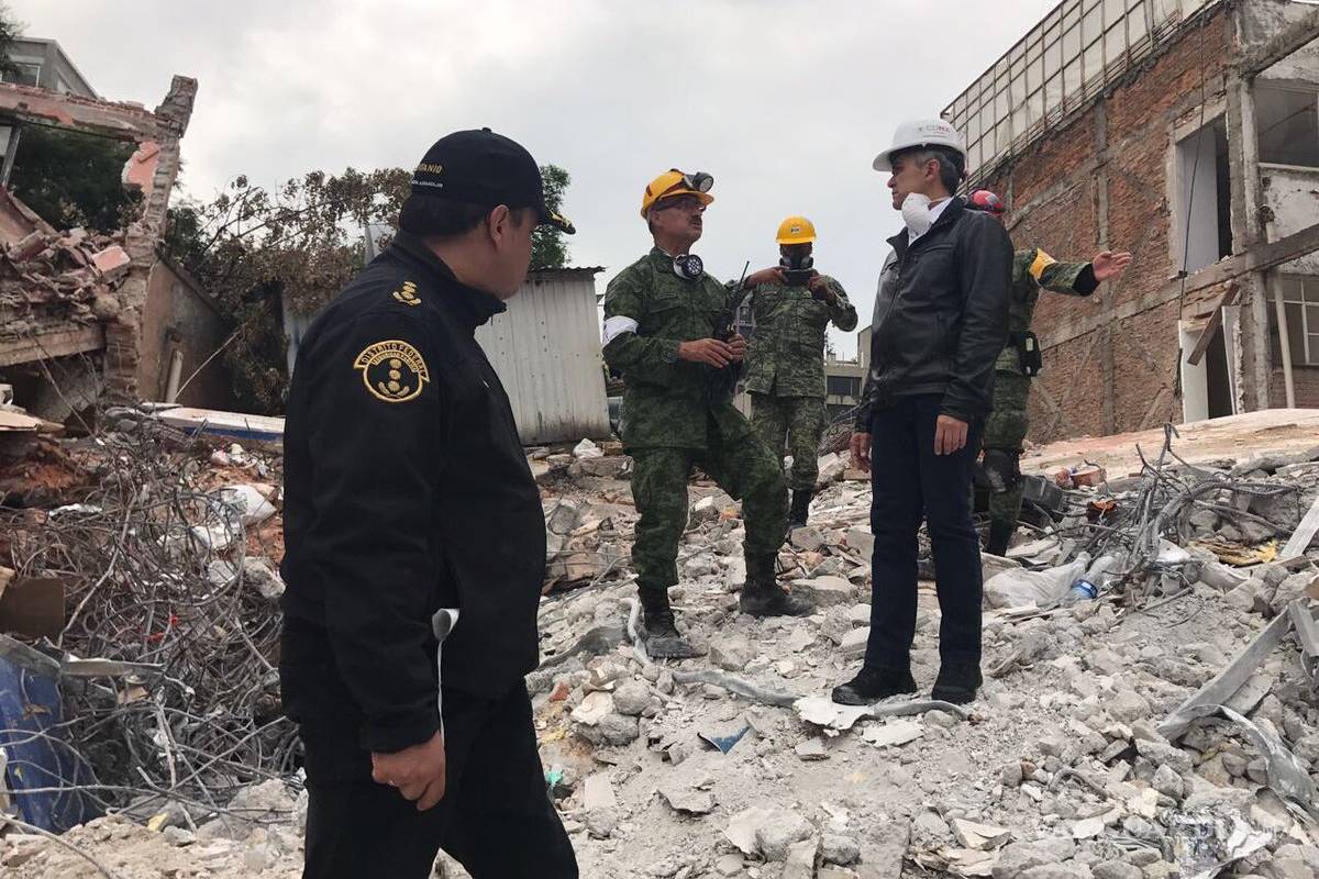 Reporta Mancera 169 fallecidos en la CDMX por el sismo