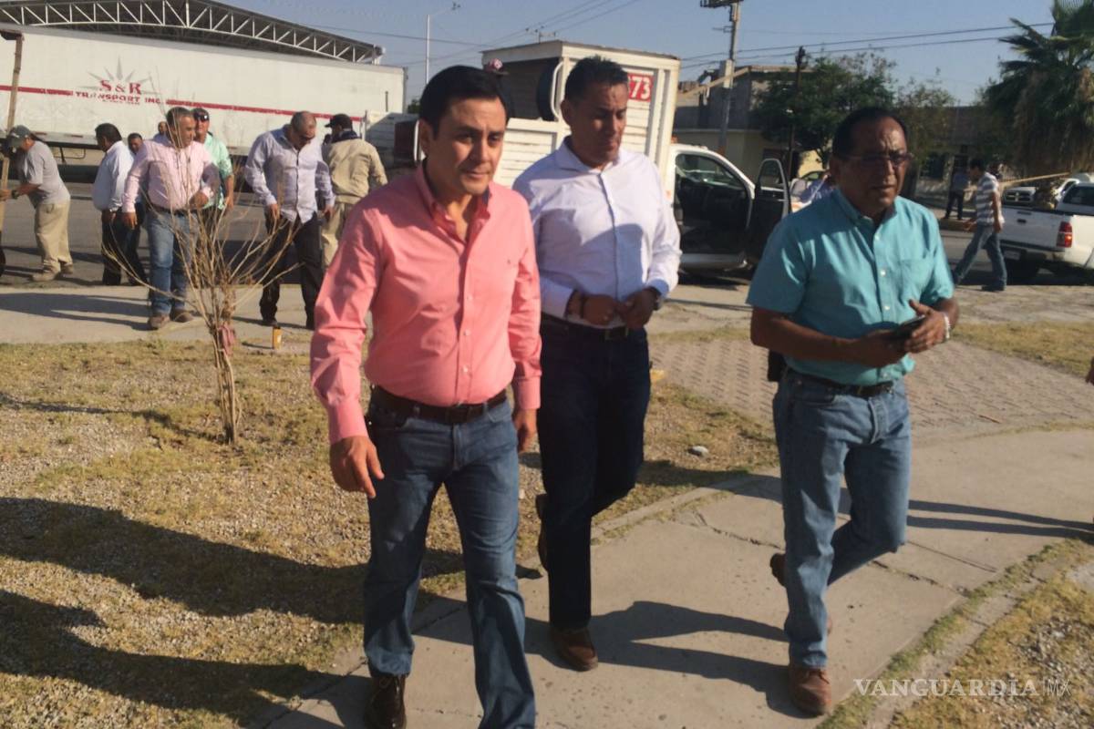 Retira Simas Torreón gran cantidad de basura en alcantarillas de La Aviación