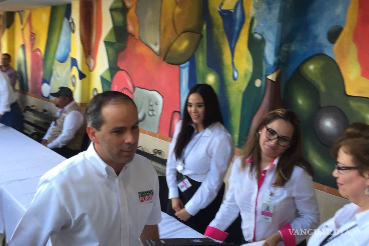 Matan en atentado al candidato priista Fernando Purón; suspenden campañas en Coahuila (video)