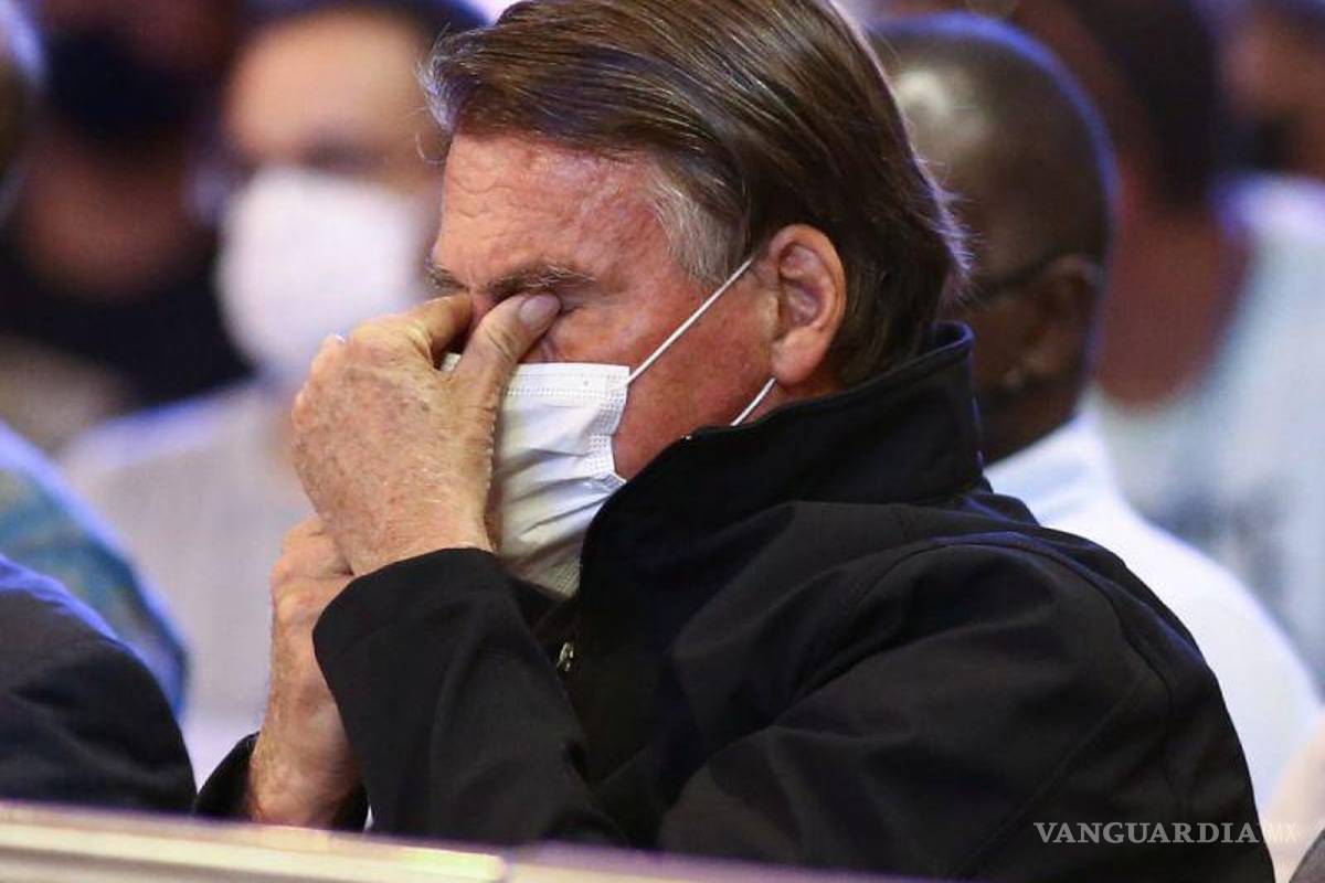 Autoridades afirman que Bolsonaro pudo dejar Brasil para ir a Florida, tras llorar en despedida