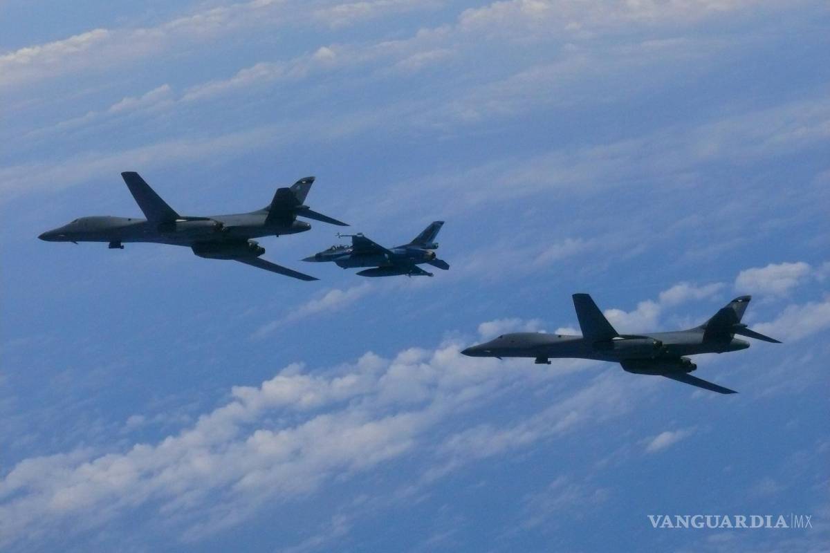 Bombarderos EU realizan maniobra cerca de frontera norcoreana