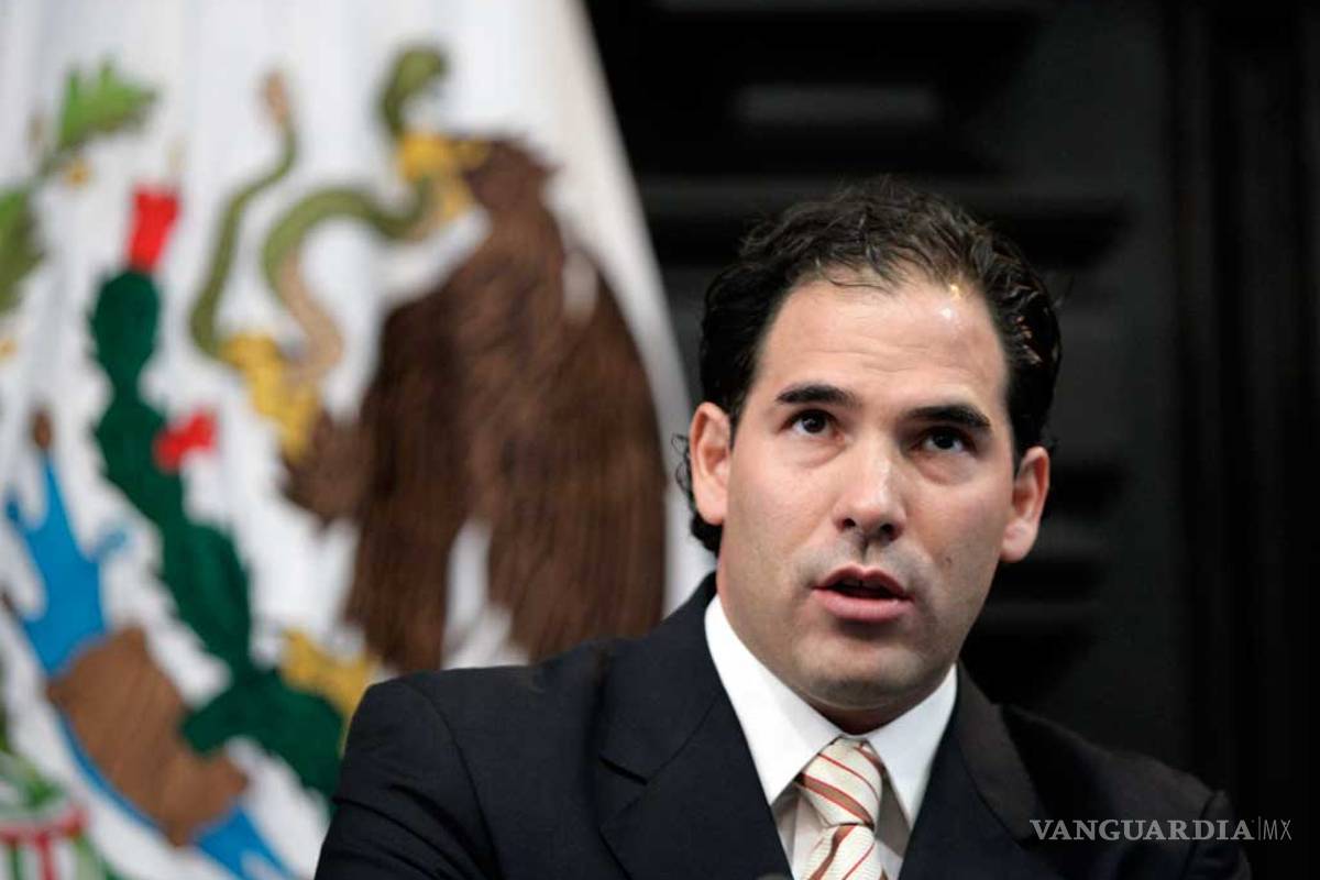 PRD, sin coordinador en el Senado: Escudero