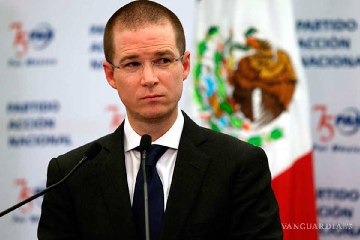 PAN llama a corregir reforma fiscal para revertir alza a gasolinas