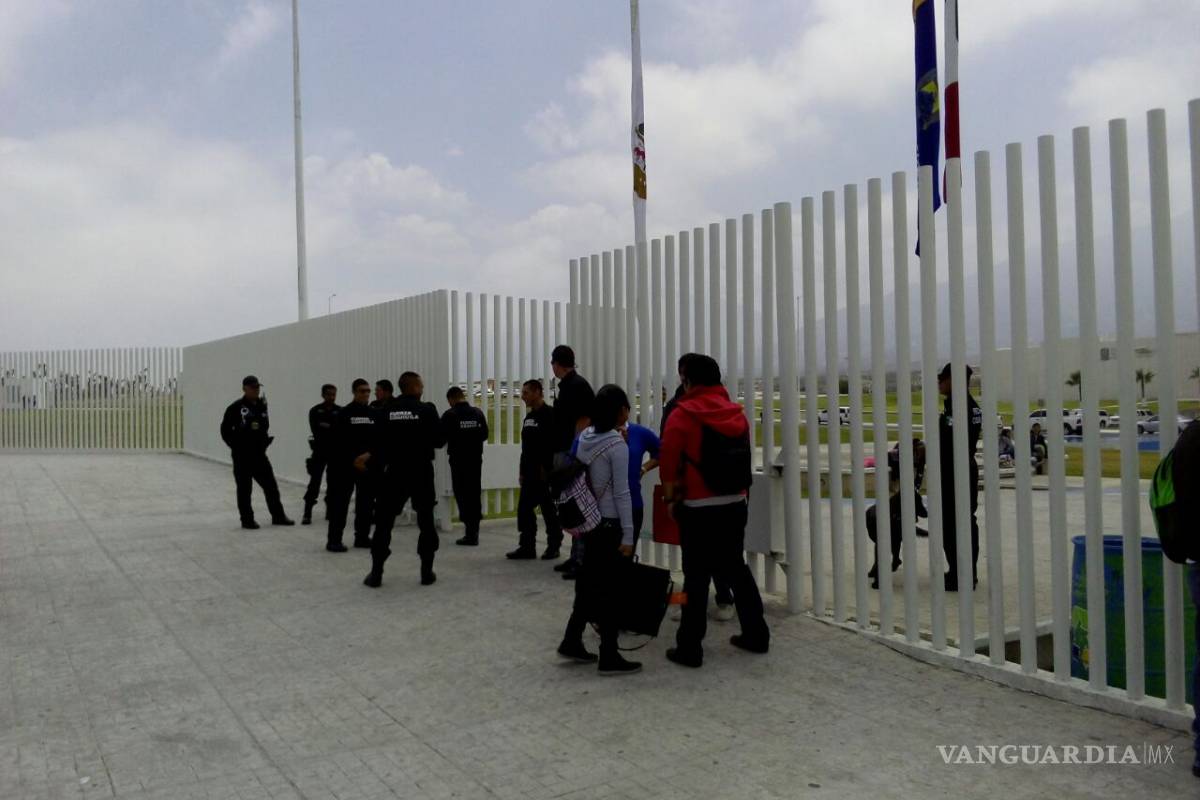 Alumnos se quejan de no poder transitar libremente en la Ciudad Universitaria de Arteaga