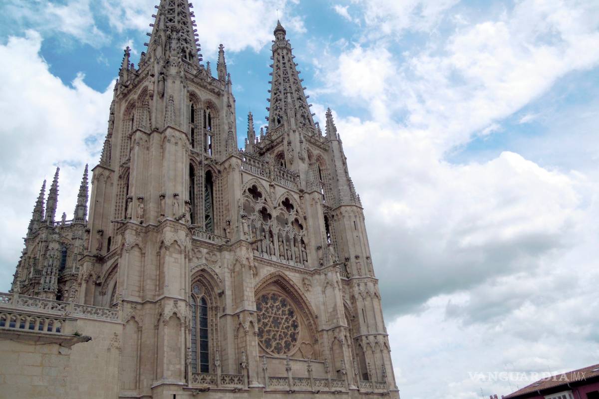 Catedral de Burgos, 800 años rozando el cielo
