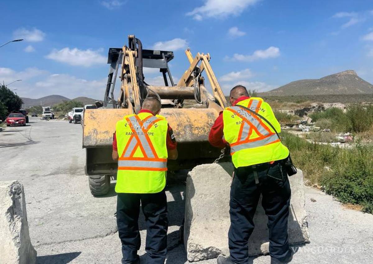 $!Autoridades municipales alertaron a las familias para evitar acercarse al arroyo y mantener vigilancia constante.