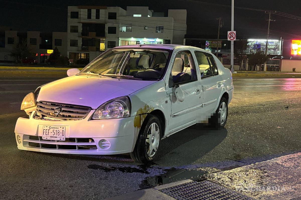 $!La unidad siniestrada fue retirada por una grúa y puesta a disposición del Ministerio Público.