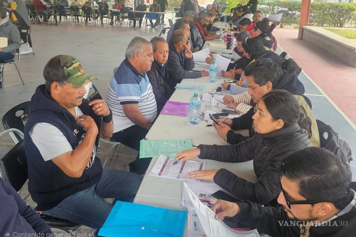 Bienestar entrega tarjetas de pensión con citas telefónicas en La Laguna