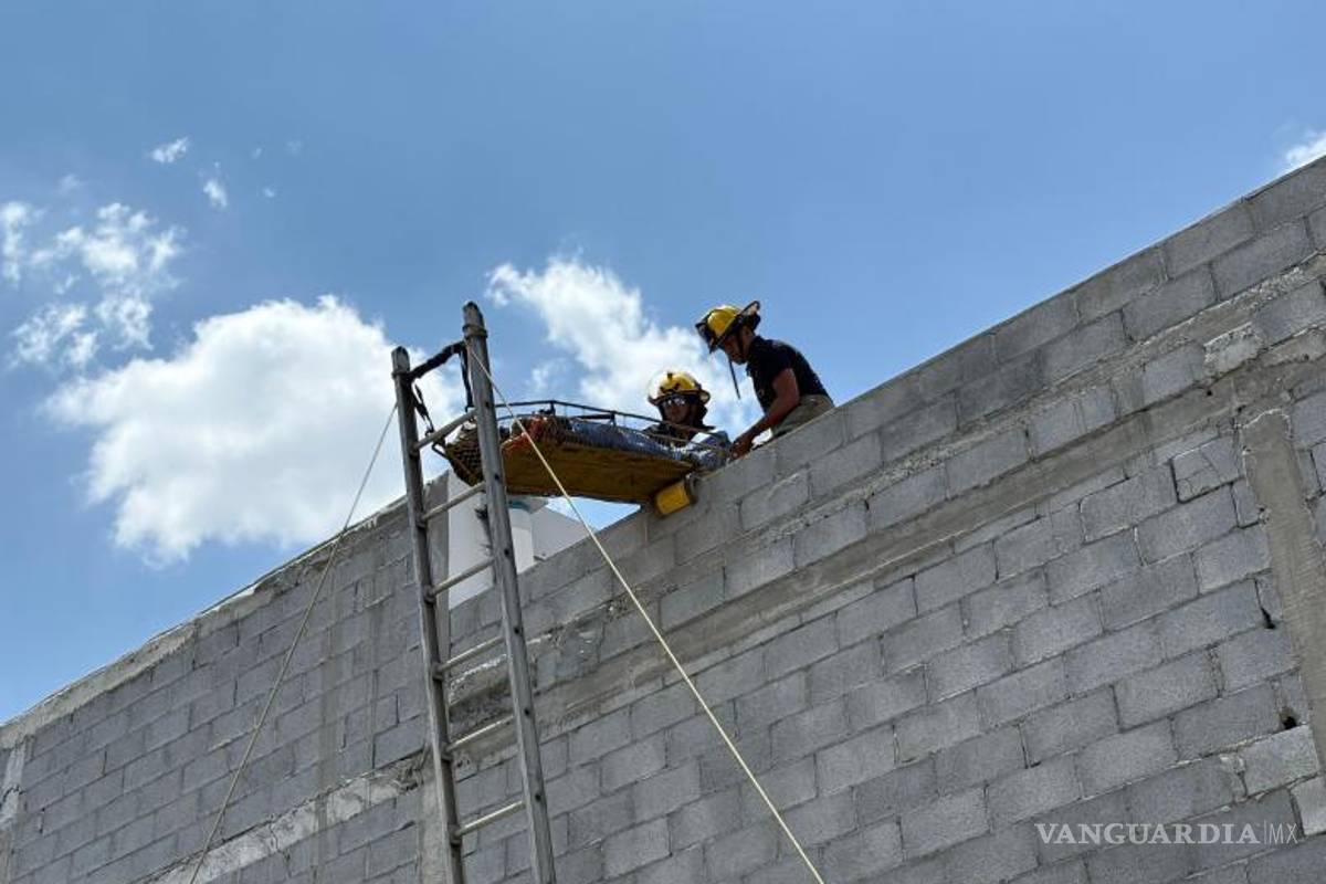 $!Se le dieron uso a escaleras de aluminios, cuerdas, a una camilla con canastilla.