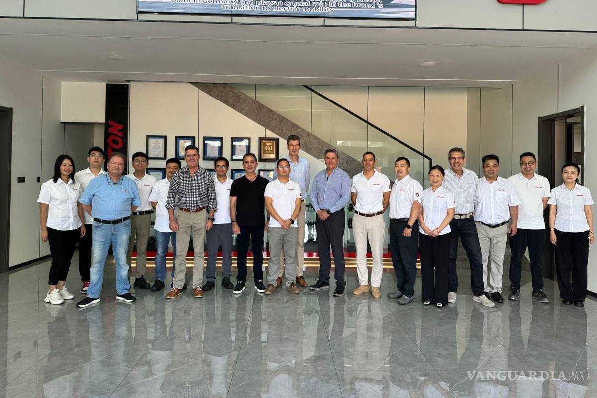Presidente del GIS Saltillo visita Draxton en China; comparte experiencias de avances de alta tecnología