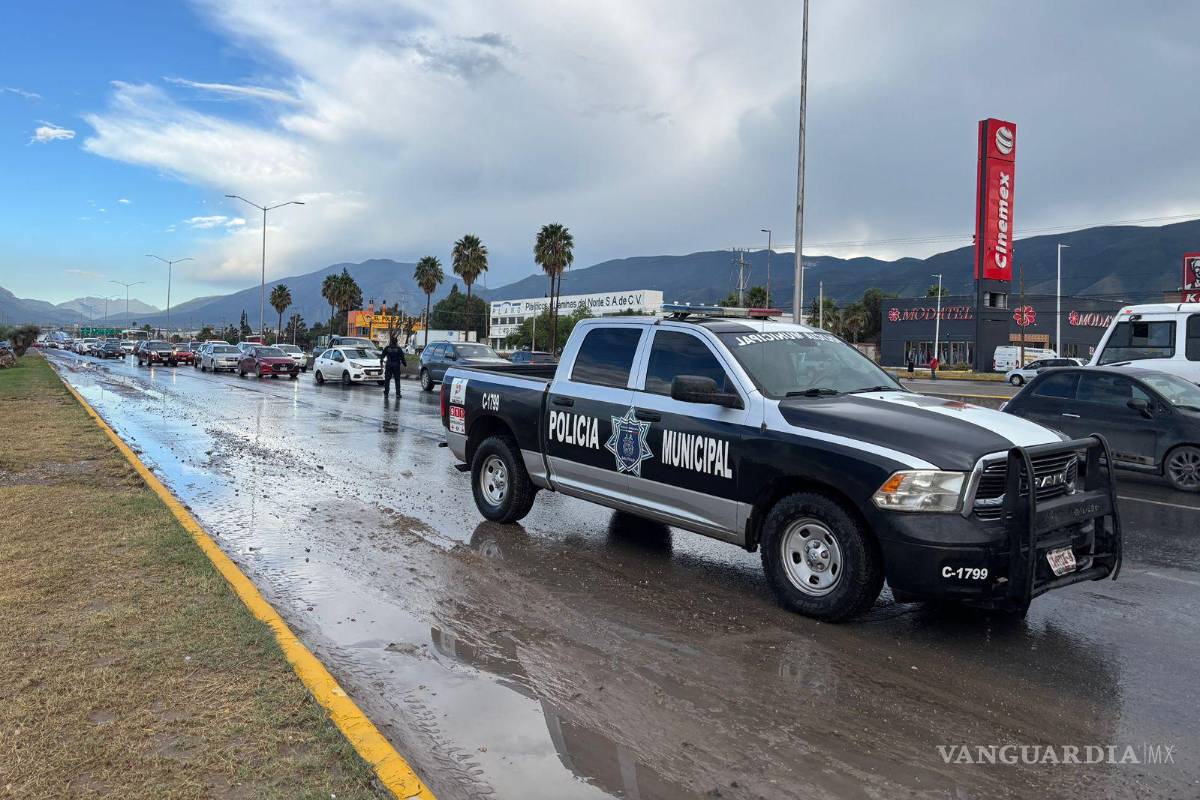 Atiende Ayuntamiento de Saltillo afectaciones por lluvias; más de 40 vehículos resultaron afectados