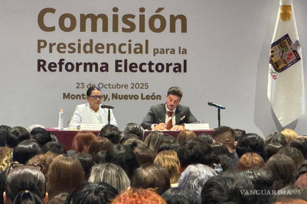 Gobernador de Nuevo León, Samuel García, desmiente intervenir en reforma electoral