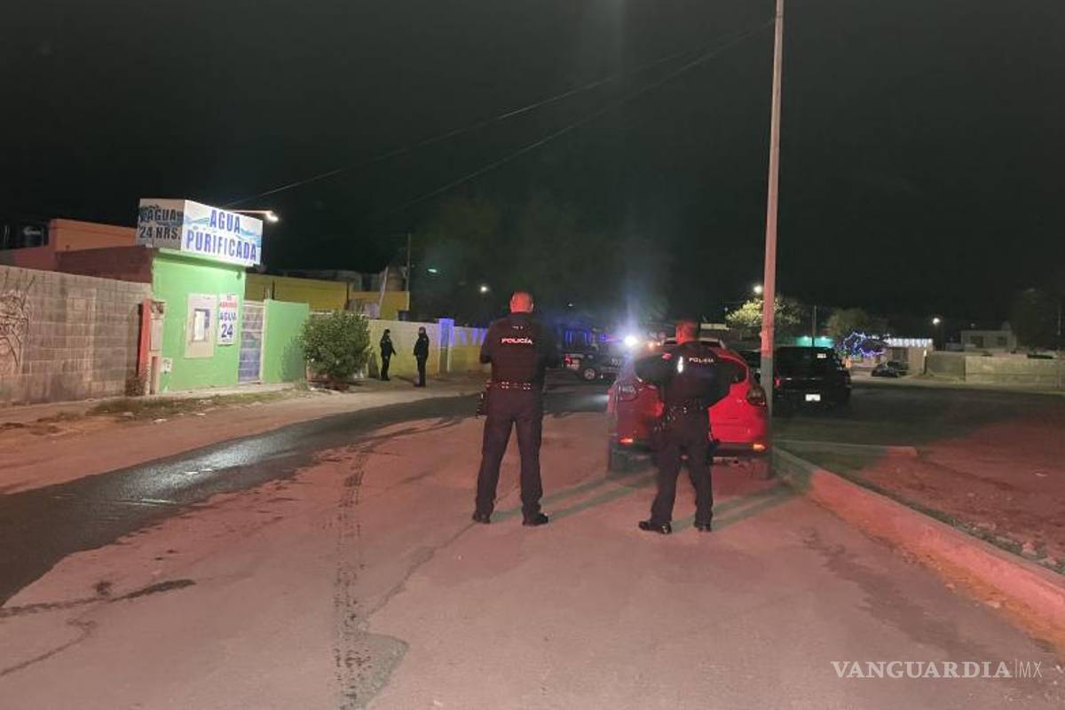 $!El inmueble fue asegurado por las autoridades para permitir la intervención de Servicios Periciales.