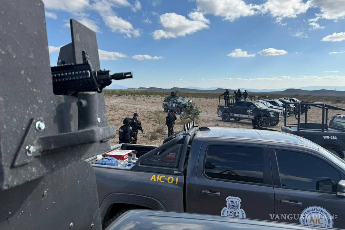 $!Elementos de la Policía Estatal patrullan caminos rurales durante los operativos coordinados en la región centro.