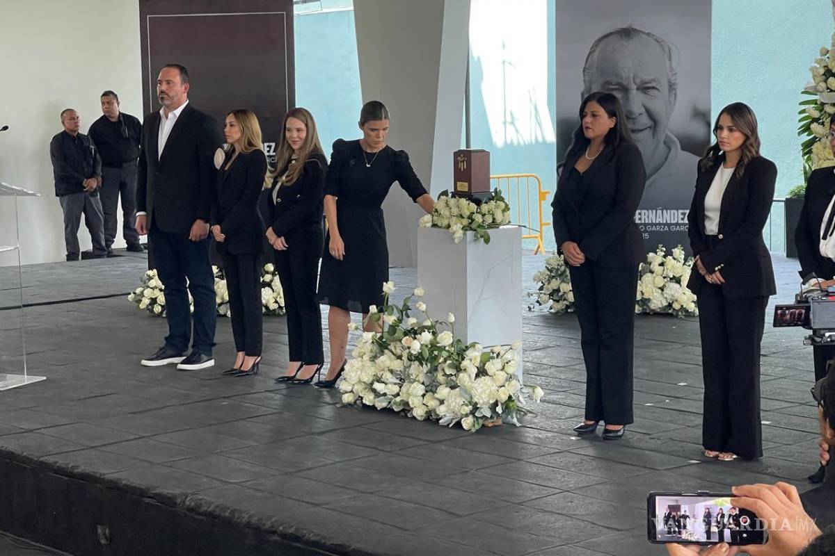 $!Misión cumplida San Pedro Garza García te agradece hasta el cielo”, dijo con la voz entrecortada Milarca Fernández Zambrano, hija del extinto Mauricio Fernández Garza.