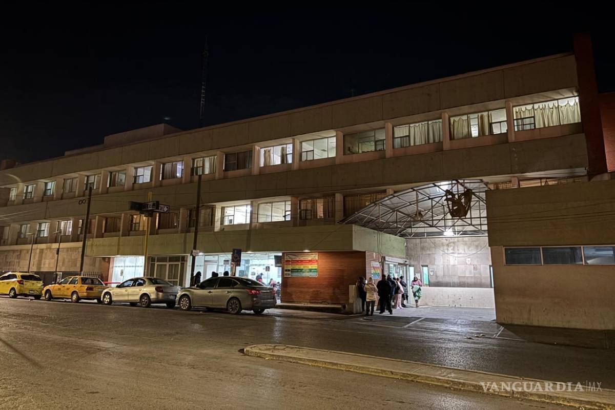 $!El hombre de 70 años fue trasladado a la clínica 2 del IMSS tras la agresión.