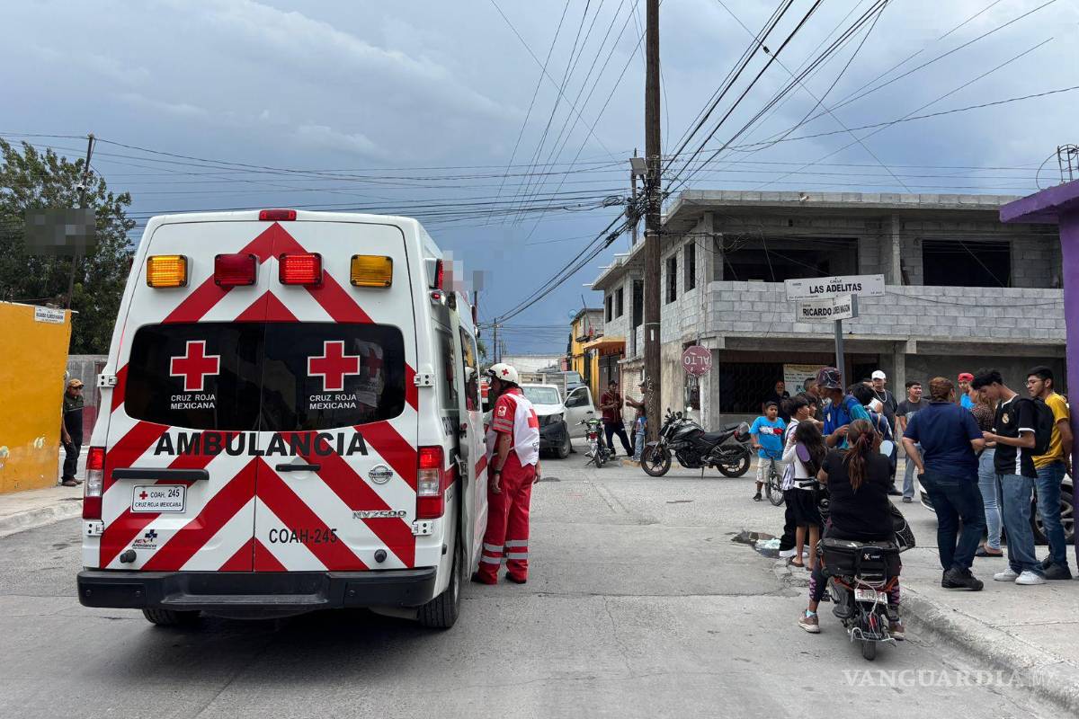 $!Elementos de Tránsito Municipal acudieron al sitio para tomar conocimiento del percance.