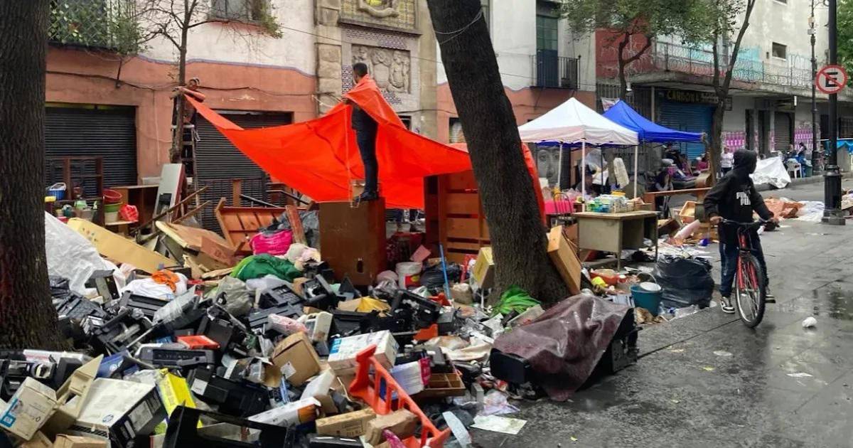 ‘Inconsistencias graves’: CDMX promete regresar a sus casas a familias desalojadas en Cuba 11