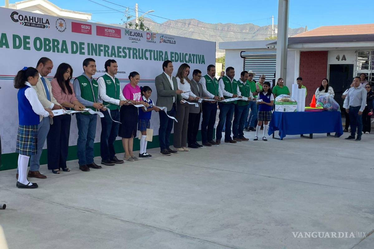 Entregan techumbre en primaria Isidro López Zertuche de la colonia Saltillo 2000