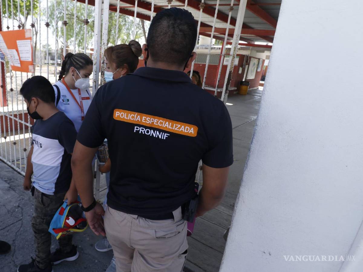 $!Pronnif acudió a las instalaciones Escuela Primaria Urbano Flores para la investigación.