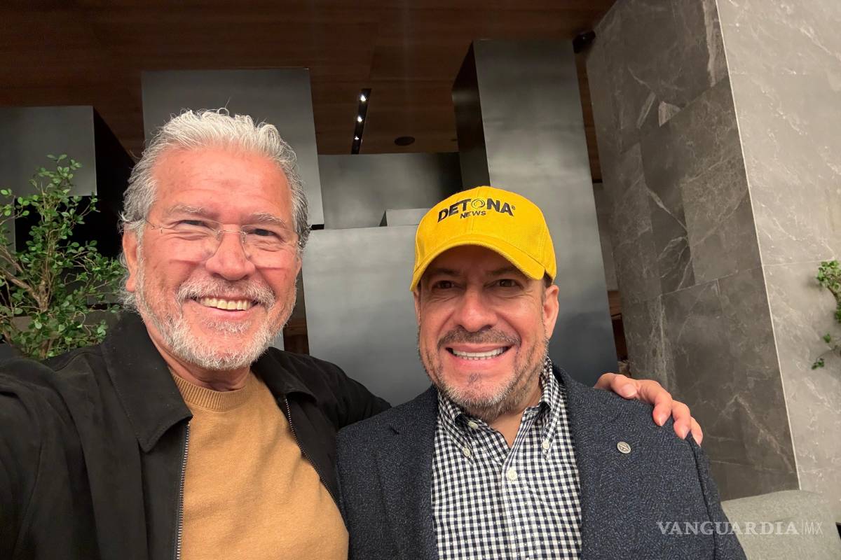$!Grupo DETONA anda en buenas compañías, aquí con Salvador Maese Barraza, presidente de INDEX, la industria maquiladora de Mexicali.