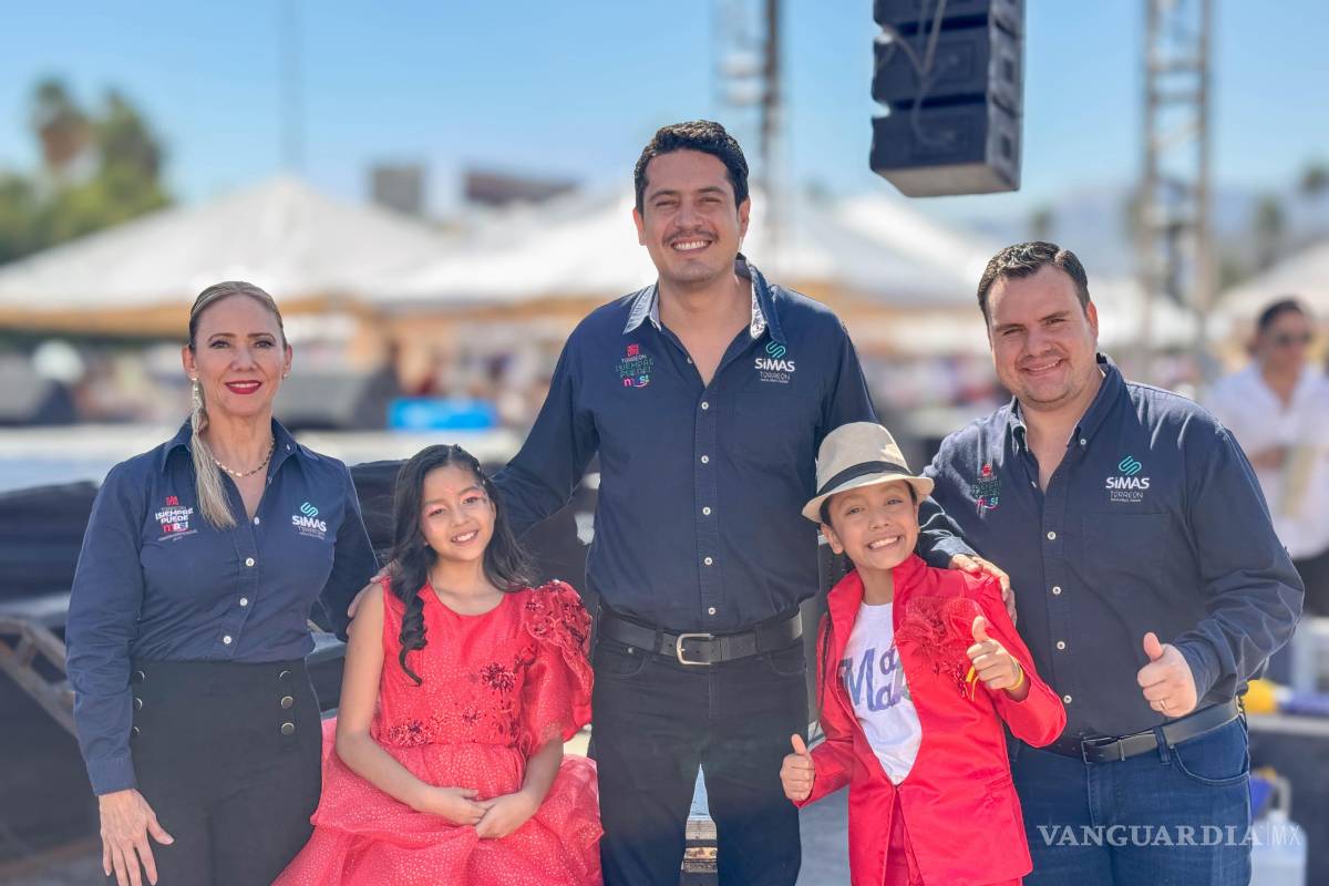 $!Roberto Escalante González, gerente general de SIMAS Torreón, inauguró el Festival del Agua 2025 destacando la importancia del cuidado del vital líquido.