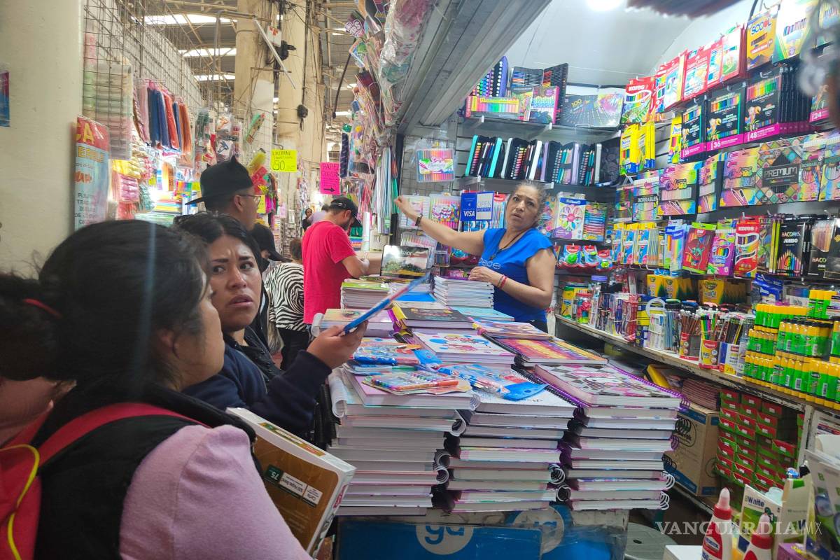 ¿Dónde comprar útiles escolares baratos en Saltillo?