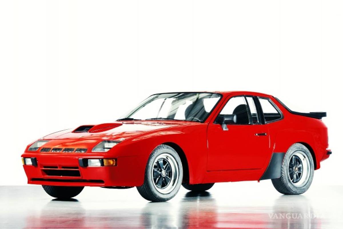 $!70 años de Porsche; dar 'voz' al Delorean, hasta tractores, 10 anécdotas en su legendaria historia