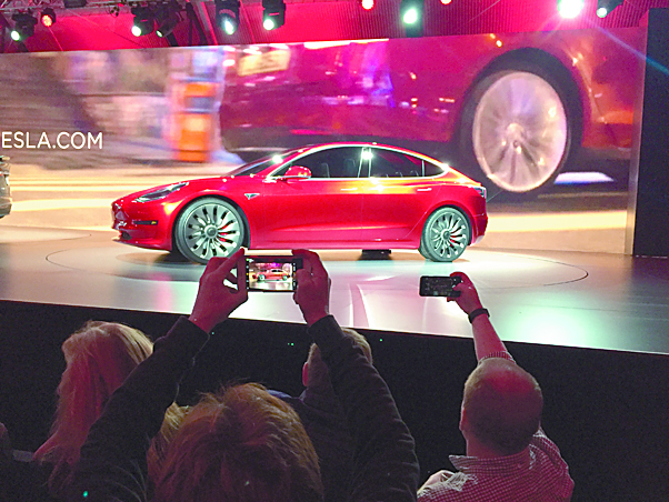 Tesla vende 253 mil autos Model 3 en las primeras 36 horas de su lanzamiento