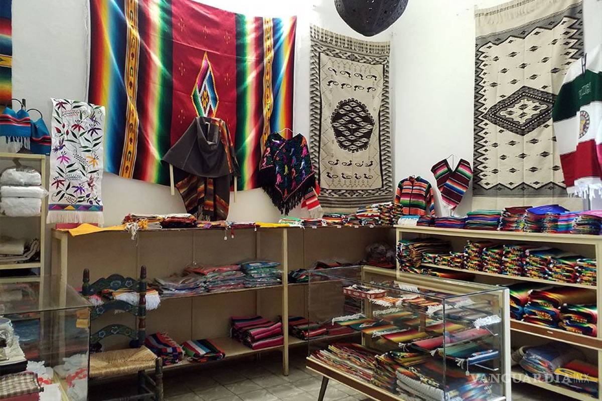 Urgen lograr la denominación de origen del sarape de Saltillo por pugna con Tlaxcala