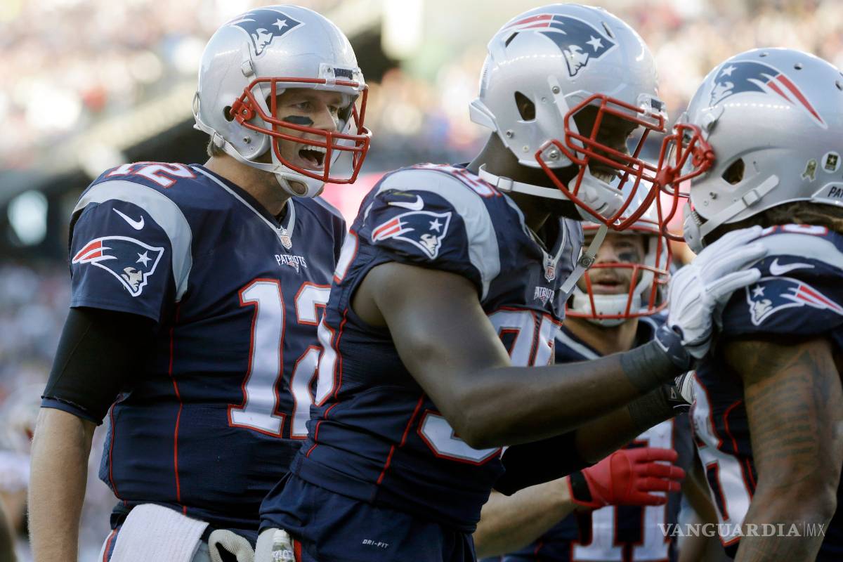 Patriots siguen invictos al doblegar a los Redskins