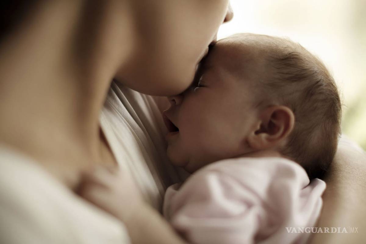 Coronavirus: Mujer embarazada con COVID-19 dio a luz a bebé sano en Honduras