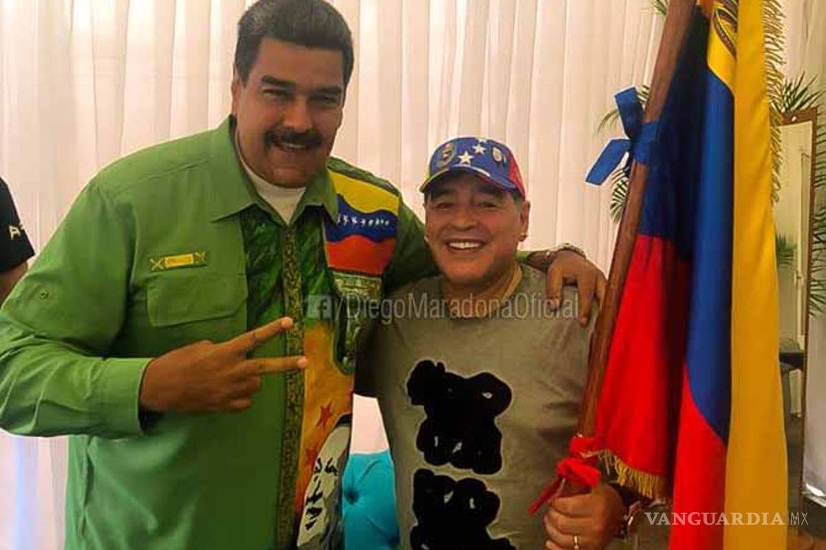 Maradona felicita a Nicolás Maduro y responde a Chilavert