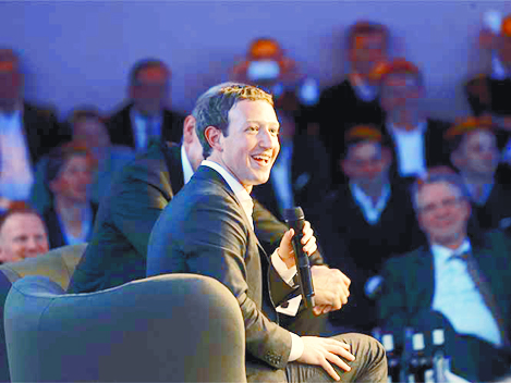 Mark Zuckerberg apoya el plan migratorio de Obama