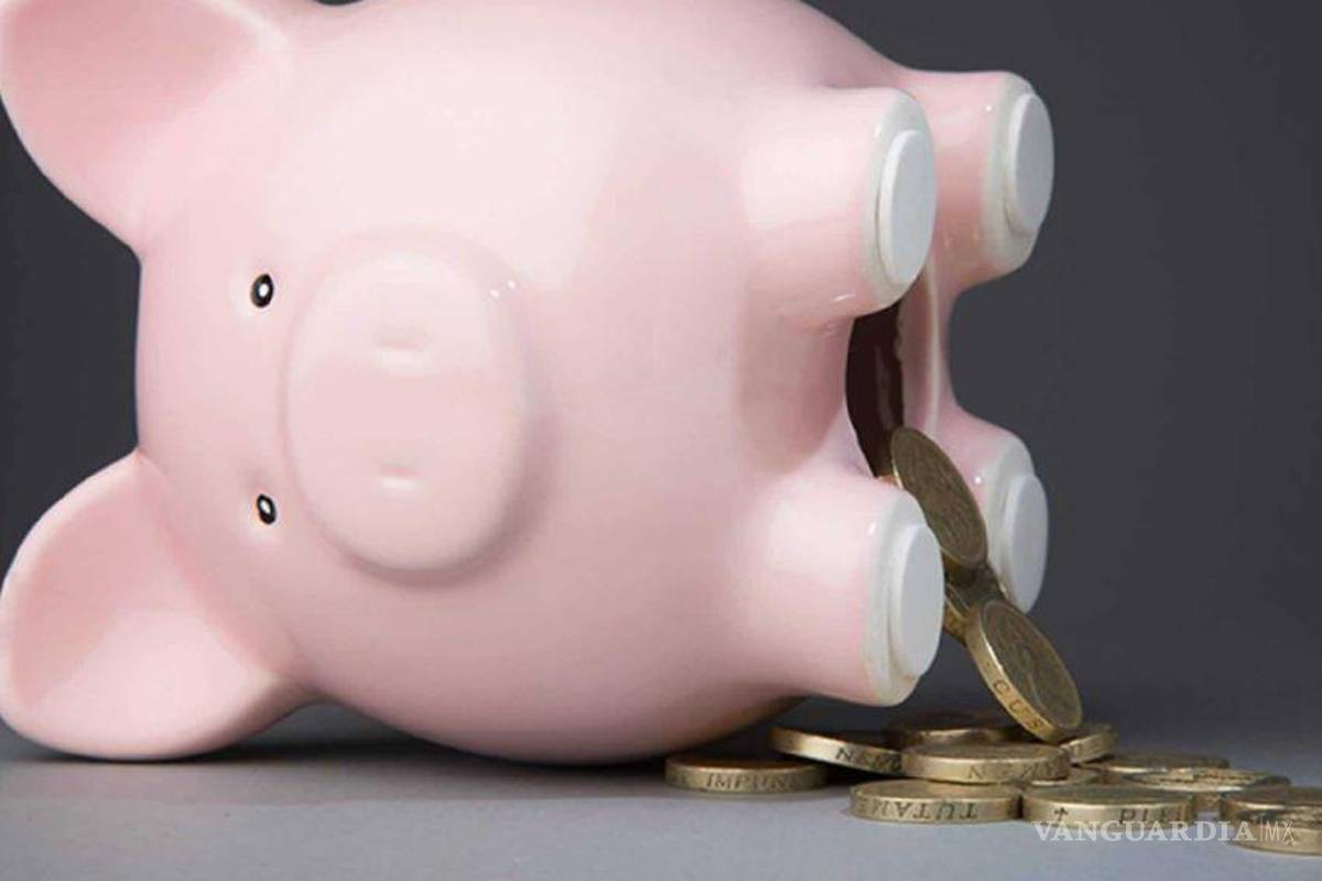 Afores sufren fuertes minusvalías en 2022, pierden 215 mil mdp