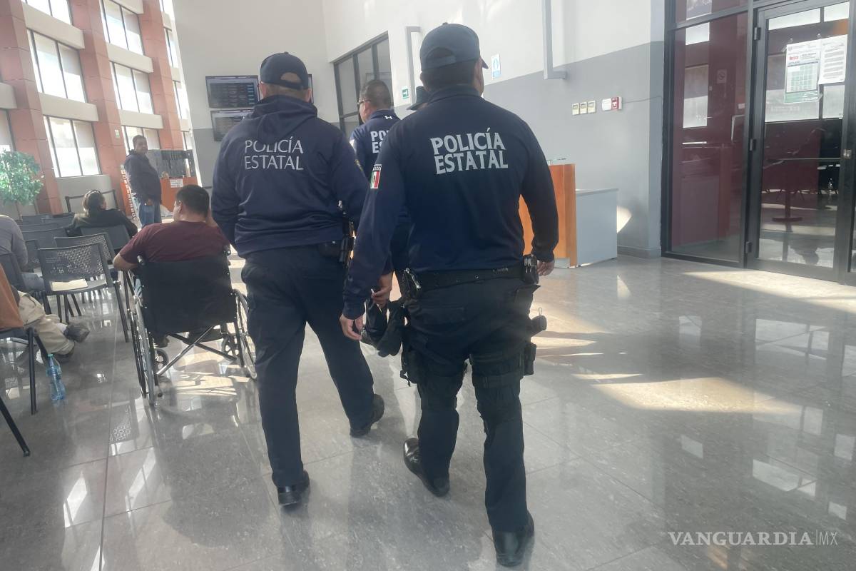 Realizan operativo para trasladar a secuestradores, en Saltillo