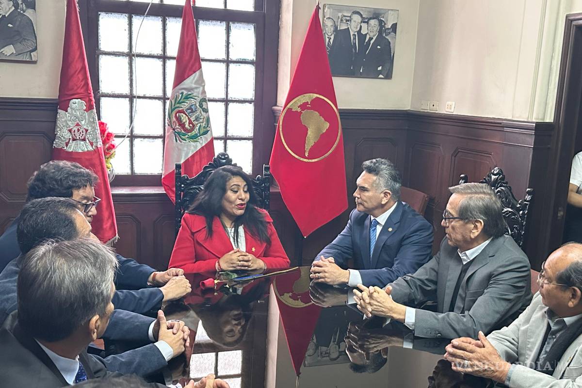 Dirigente del PRI acude a Perú a reunión con la presidenta en medio de tensión con México