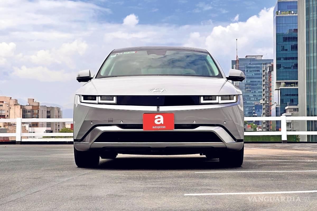 $!Con 321 hp y torque instantáneo, la aceleración del Ioniq 5 se siente tan directa como adictiva.