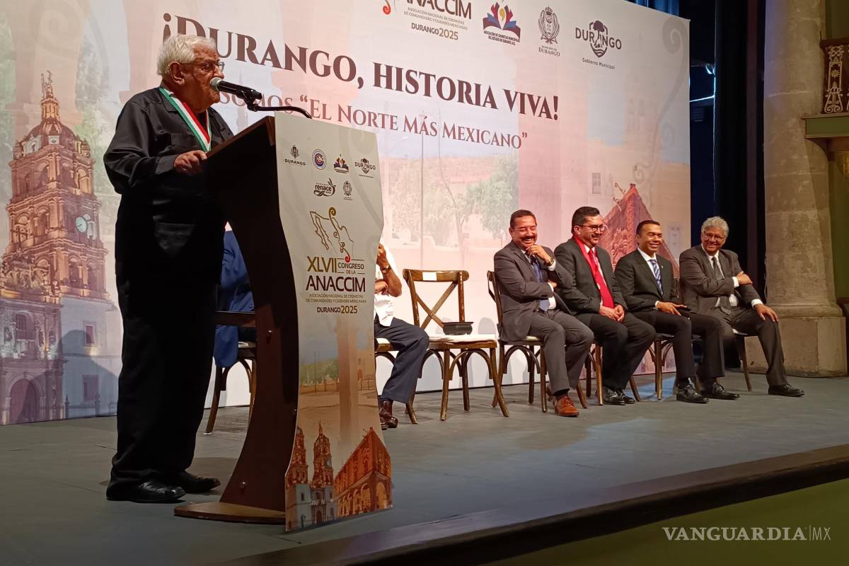 Encuentro en Durango: Gracias a los cronistas e historiadores mexicanos