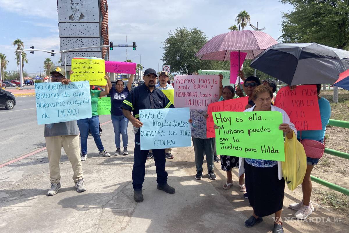Marchan en Monclova por justicia en caso de camarera acusada de robo millonario