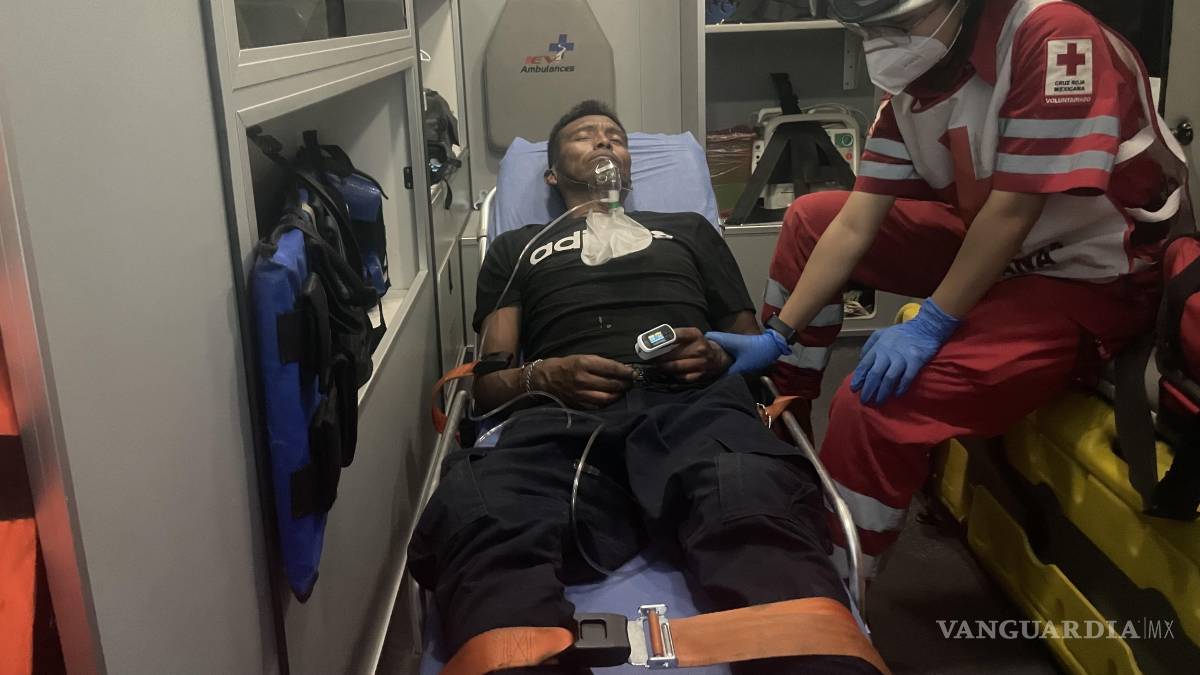 Se duerme con el cigarro en la mano y su casa se incendia, en Saltillo