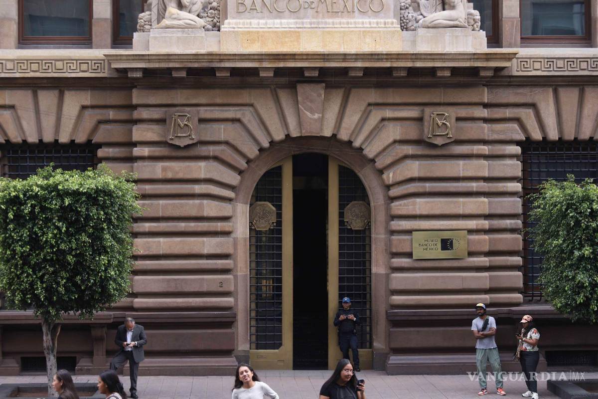 Ante debilidad económica, Banco de México recorta previsión de crecimiento al 0.3%