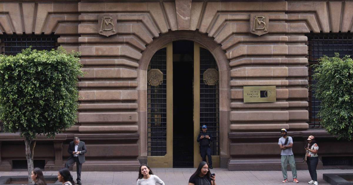 Ante debilidad económica, Banco de México recorta previsión de crecimiento al 0.3%