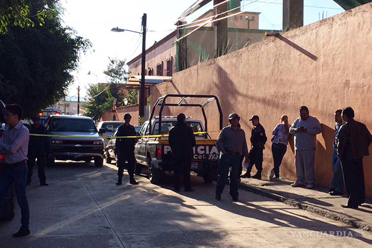 Asesinan a maestro frente a estudiantes en Puebla