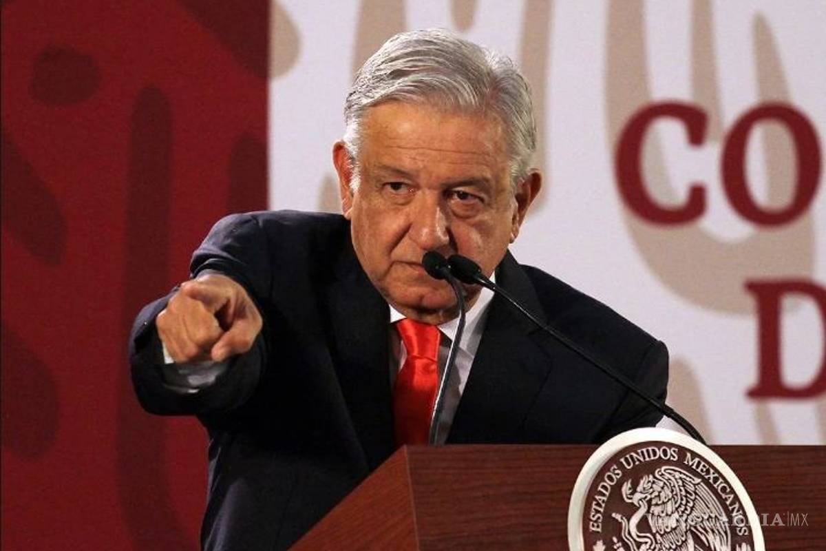 Reforma debería revelar fuentes, imagínense que la carta se la filtró España: AMLO