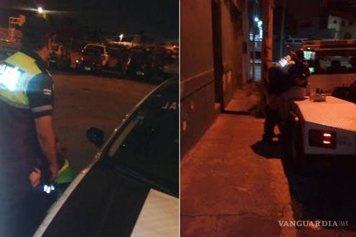 Captan a policías de Puebla practicando sexo oral en la calle; ya son investigados