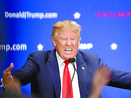 Silicon Valley prefiere lejos a Trump de la Casa Blanca