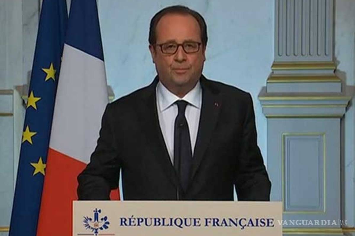 &quot;Francia es más fuerte que quienes la atacan&quot;: Hollande